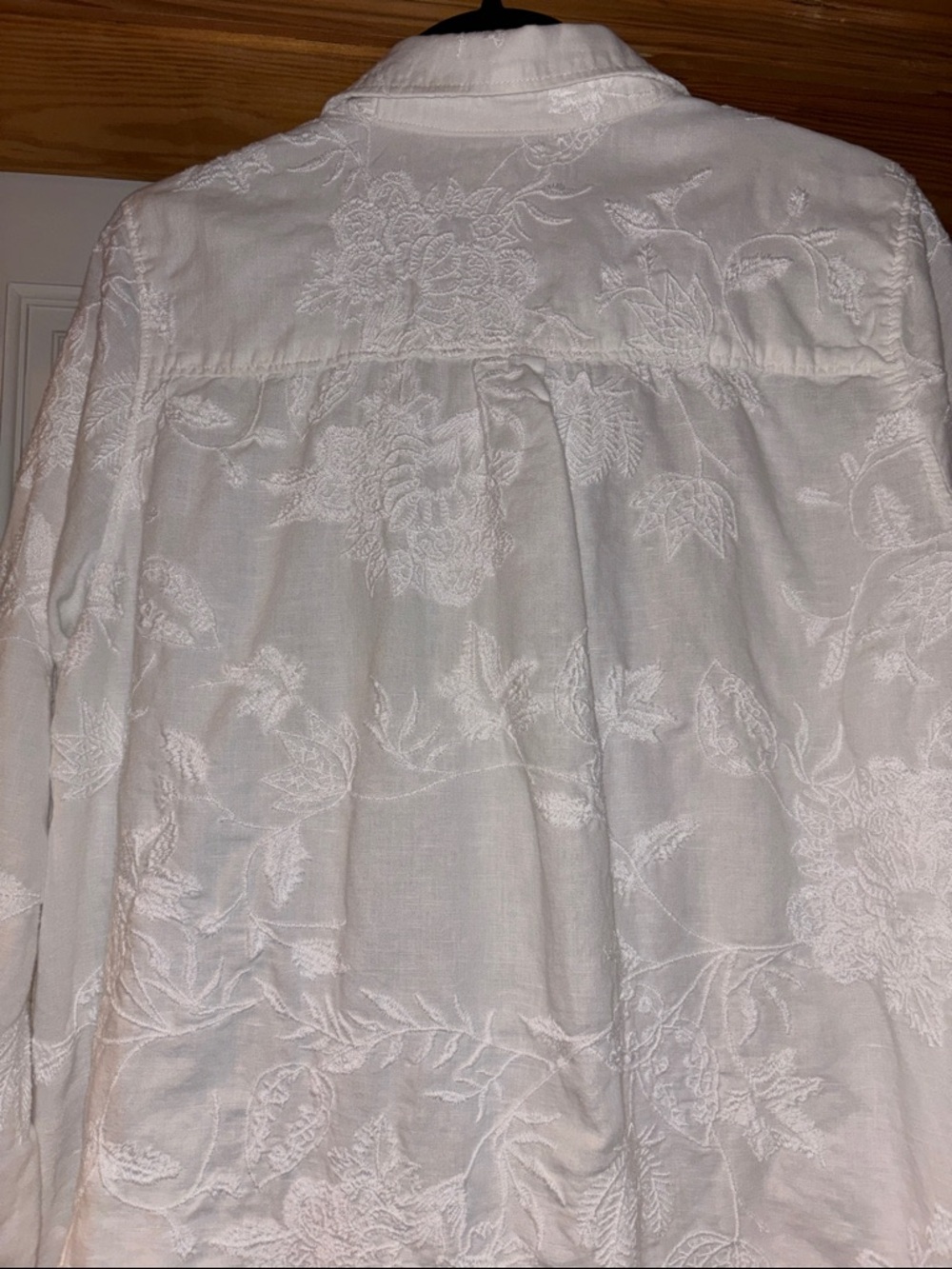 Cynthia Rowley White Embroidered Linen Button-Front Tunic - Picture 5 of 7